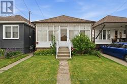 156 HOPE AVENUE  Hamilton, ON L8H 2E8
