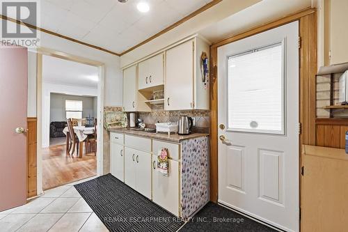 156 Hope Avenue, Hamilton, ON - Indoor