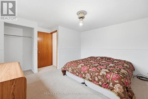 156 Hope Avenue, Hamilton, ON - Indoor Photo Showing Bedroom