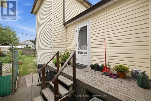 156 Hope Avenue, Hamilton, ON - Outdoor With Exterior