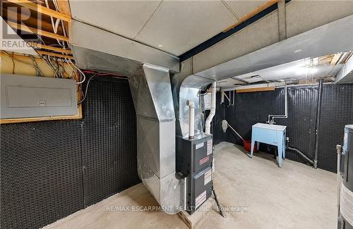 156 Hope Avenue, Hamilton, ON - 