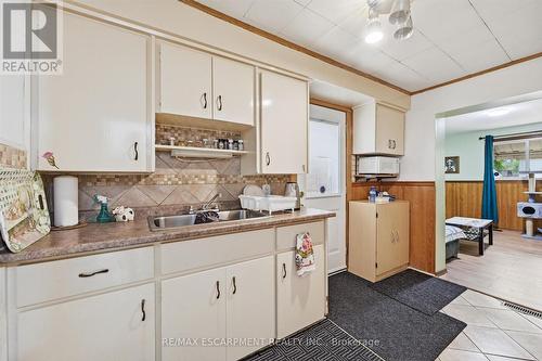 156 Hope Avenue, Hamilton, ON - Indoor Photo Showing Kitchen With Double Sink