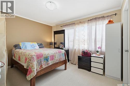 406 225 Hassard Close, Saskatoon, SK - Indoor Photo Showing Bedroom