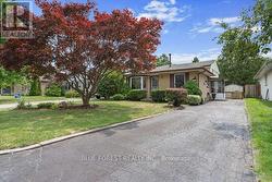 27 VILLENEUVE CRESCENT  London East (East G), ON N5V 1M7