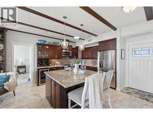 2000 Valleyview Drive Unit# 3, Osoyoos, BC - Indoor Photo Showing Kitchen With Upgraded Kitchen