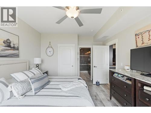 2000 Valleyview Drive Unit# 3, Osoyoos, BC - Indoor Photo Showing Bedroom