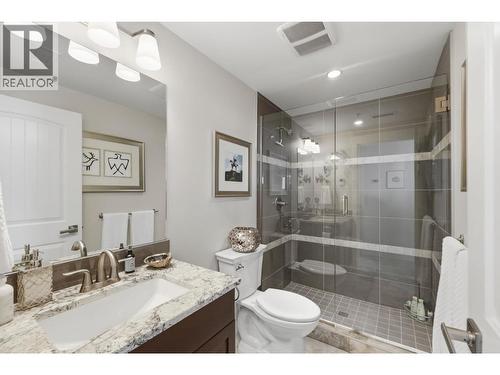 2000 Valleyview Drive Unit# 3, Osoyoos, BC - Indoor Photo Showing Bathroom