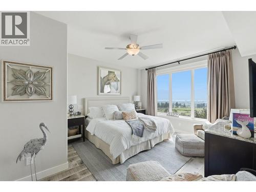 2000 Valleyview Drive Unit# 3, Osoyoos, BC - Indoor Photo Showing Bedroom