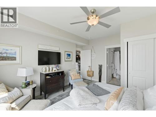 2000 Valleyview Drive Unit# 3, Osoyoos, BC - Indoor Photo Showing Bedroom