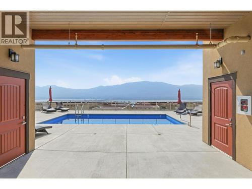 2000 Valleyview Drive Unit# 3, Osoyoos, BC -  With In Ground Pool