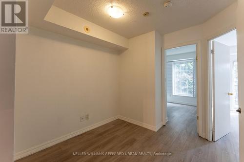 Den - 651 - 3 Everson Drive, Toronto, ON - Indoor Photo Showing Other Room