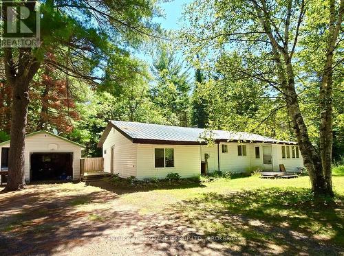 19473 41 HIGHWAY  Addington Highlands (Addington Highlands), ON K0H 1K0