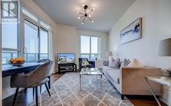 2131 - 7161 YONGE STREET Markham, ON L3T 0C8