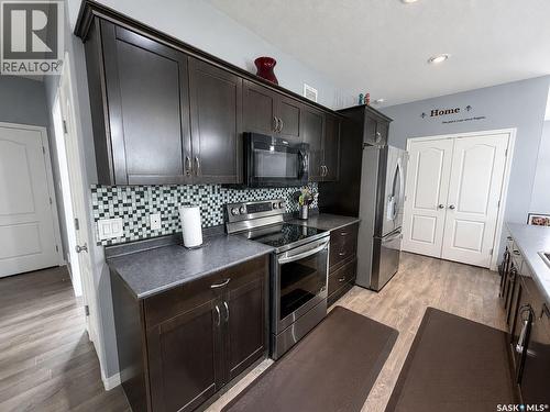 6 Guy Drive, Prince Albert, SK - Indoor Photo Showing Kitchen