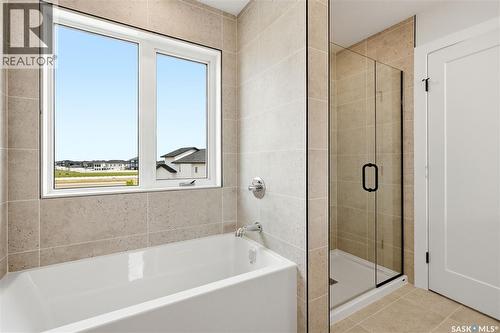 218 Veterans Drive, Warman, SK - Indoor Photo Showing Bathroom