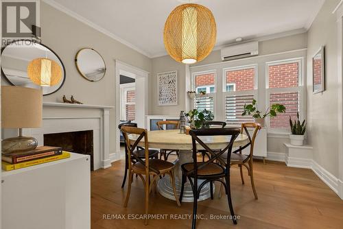 61 Mountain Avenue, Hamilton, ON - Indoor Photo Showing Dining Room