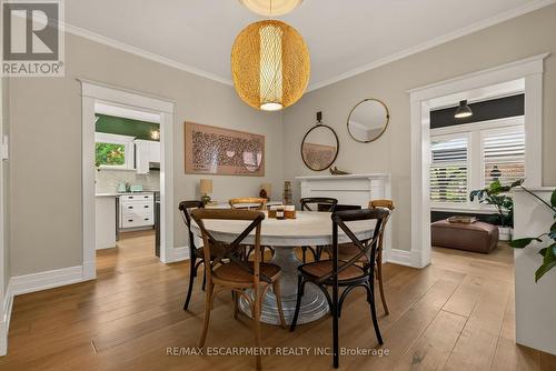 61 Mountain Avenue, Hamilton, ON - Indoor Photo Showing Dining Room