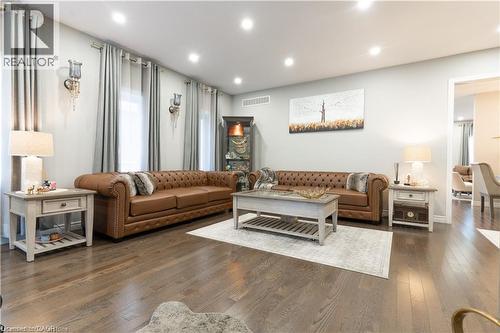 49 Scots Pine Trail, Kitchener, ON - Indoor Photo Showing Living Room