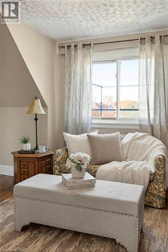 49 Cheever Street, Hamilton, ON - Indoor Photo Showing Bedroom