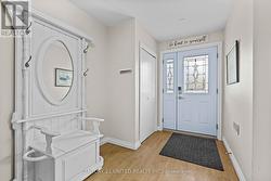 Foyer - 