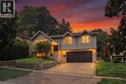 254 SOUTHWOOD Drive  Kitchener, ON N2E 2B1