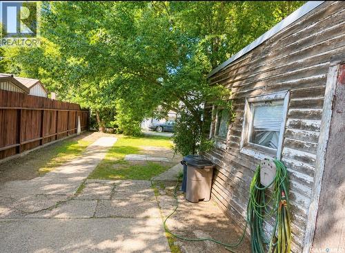 334 6Th Avenue Se, Swift Current, SK - Outdoor