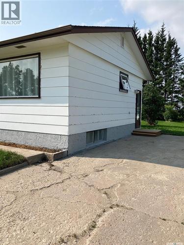 408 6Th Avenue Nw, Ituna, SK - Outdoor