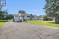 6898 MITCH OWENS ROAD Ottawa, ON K4P 1C5