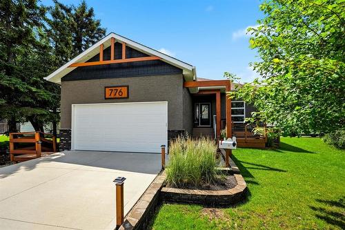 776 Bonner Avenue, Winnipeg, MB - Outdoor