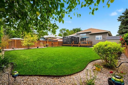 776 Bonner Avenue, Winnipeg, MB - Outdoor With Backyard