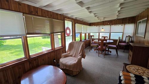 21 Selkirk Avenue, Dunnottar, MB - Indoor