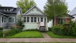 749 Dudley AVE  Winnipeg, MB R3M 1P8