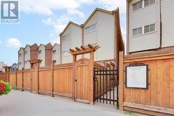 22 - 1666 QUEEN STREET E  Toronto, ON M4L 1G3
