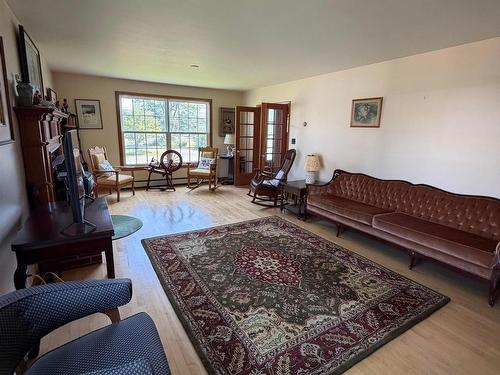 1769 Brierly Brook Road     B2G 2K9, Antigonish, NS - Indoor Photo Showing Living Room