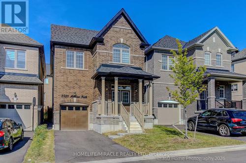2528 Athena Path, Pickering, ON - Outdoor With Facade