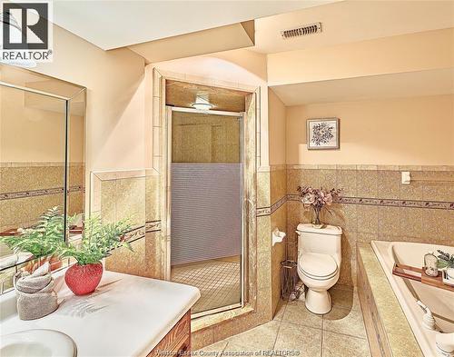 1257 Imperial, Windsor, ON - Indoor Photo Showing Bathroom