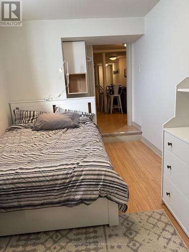 LOWER - 2 COATES AVENUE , Toronto, Ontario M6C 1K7 2