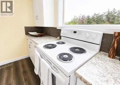 108 Third Avenue S, Pierceland, SK - Indoor Photo Showing Kitchen