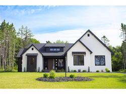 14 Greenbrier ST  Rothesay, NB E2E 2C8