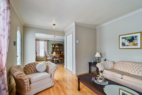 Salon - 41 Route Foisy, Sainte-Ursule, QC - Indoor Photo Showing Living Room