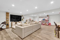 Family Room - 