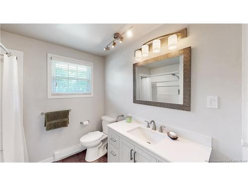 36 Chapel Rd, Rothesay, NB 