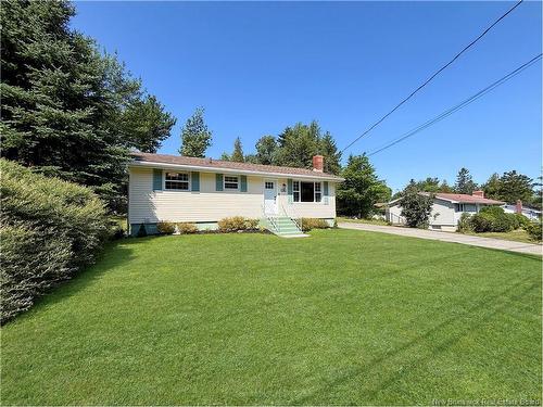 36 Chapel Rd, Rothesay, NB 
