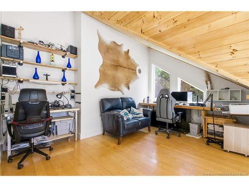 240 Hills Point Rd, Oak Bay, NB 