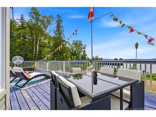 240 Hills Point Rd, Oak Bay, NB 