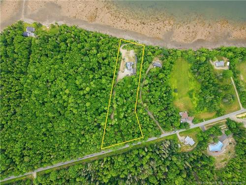 240 Hills Point Rd, Oak Bay, NB 