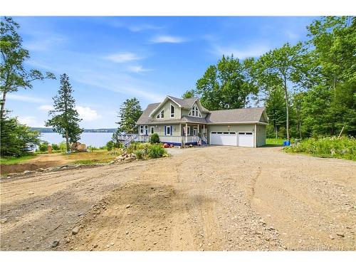 240 Hills Point Rd, Oak Bay, NB 