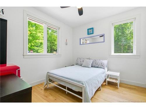 240 Hills Point Rd, Oak Bay, NB 