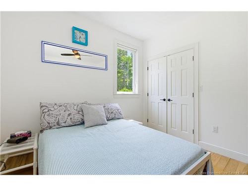 240 Hills Point Rd, Oak Bay, NB 