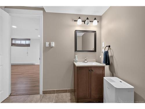 87 Gagnon Dr, Moncton, NB 